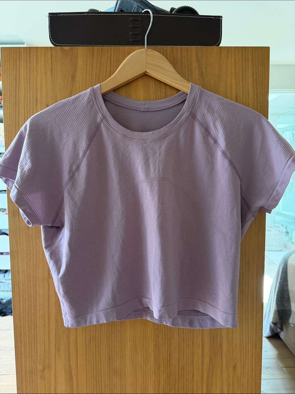 Lululemon lightweight Lavender Ribbed Short Sleeve Cropped Tee